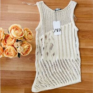 Beautiful ZARA Knit Top!